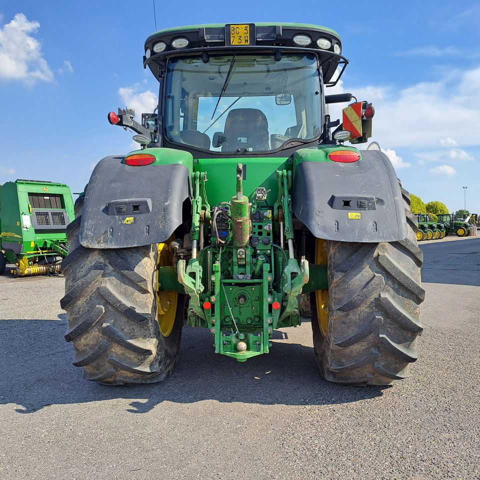 JOHN DEERE 7310R - Farm tractor: picture 4 JOHN DEERE 7310R - Farm tractor: picture 4