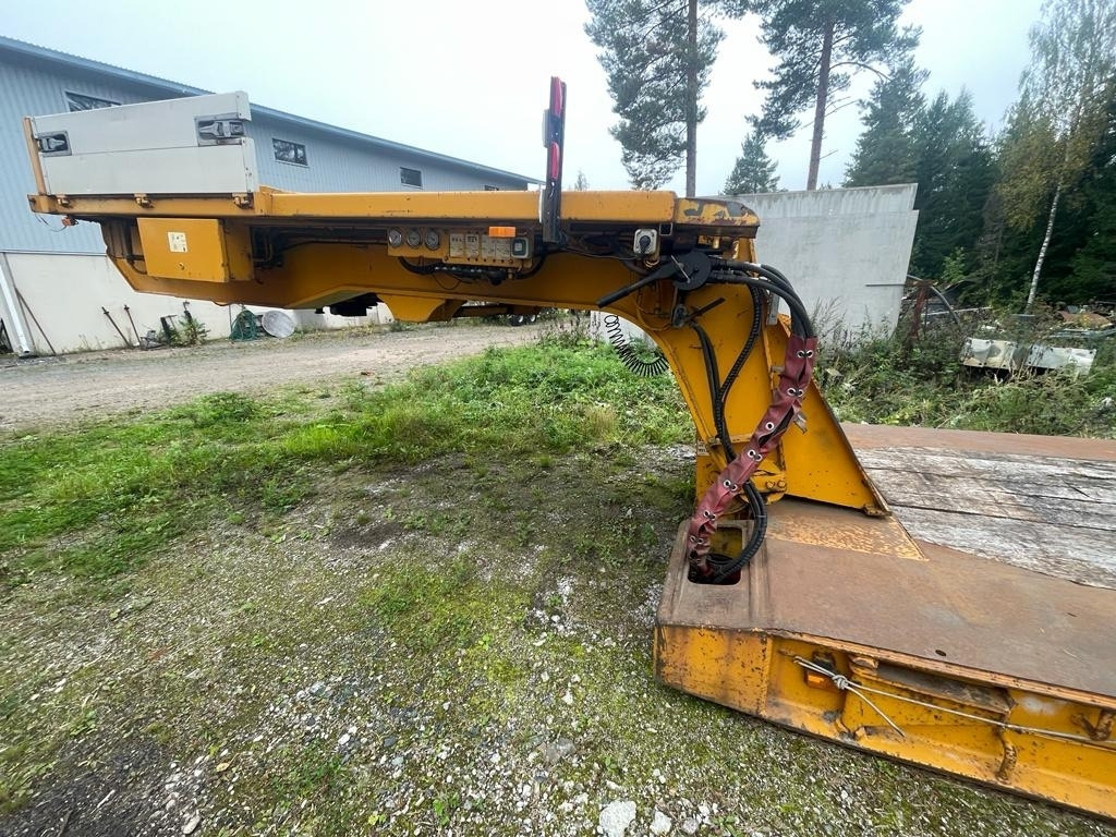Low loader semi-trailer Nooteboom Euro-82-04: picture 7