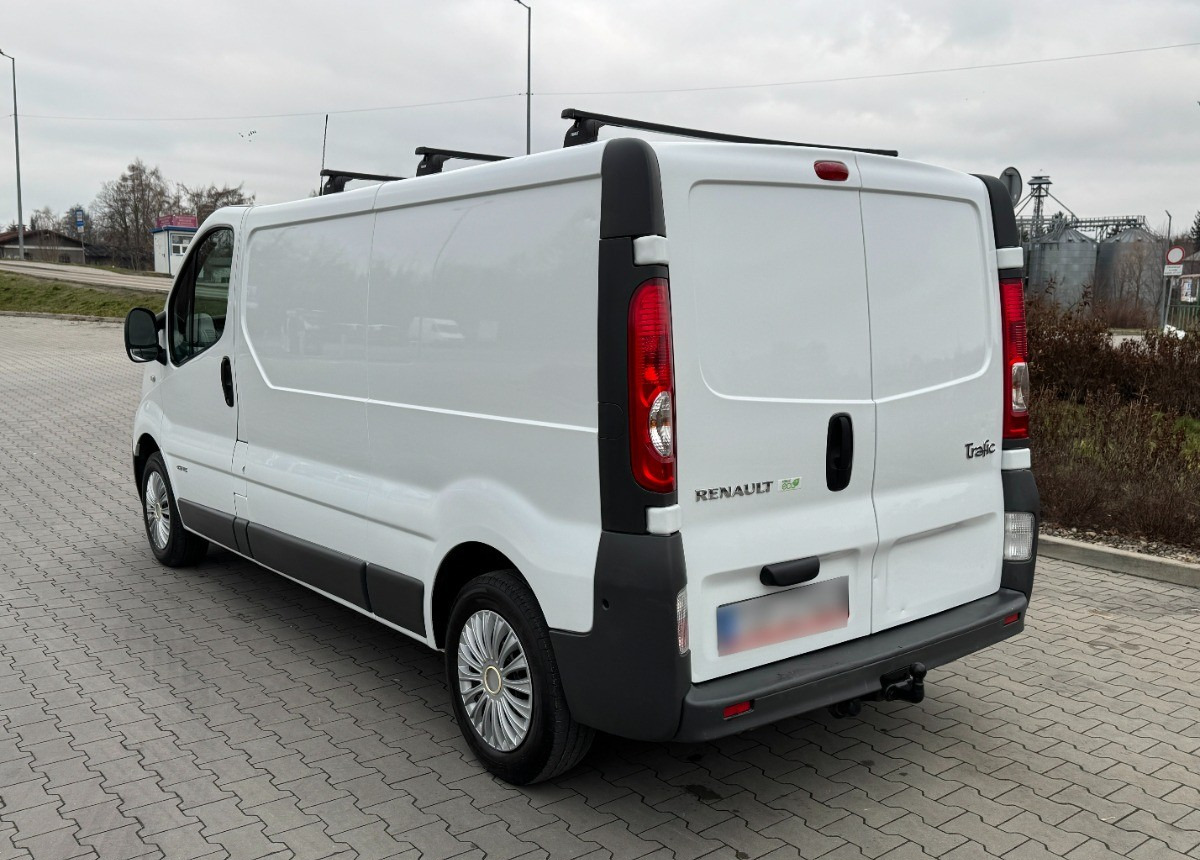 Renault Trafic L2 Long 2.0 DCI 115KM Klimatronic 130 tys km Super stan SERWIS - Panel van: picture 2 Renault Trafic L2 Long 2.0 DCI 115KM Klimatronic 130 tys km Super stan SERWIS - Panel van: picture 2
