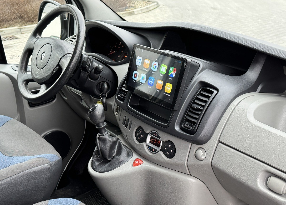 Renault Trafic L2 Long 2.0 DCI 115KM Klimatronic 130 tys km Super stan SERWIS - Panel van: picture 5 Renault Trafic L2 Long 2.0 DCI 115KM Klimatronic 130 tys km Super stan SERWIS - Panel van: picture 5