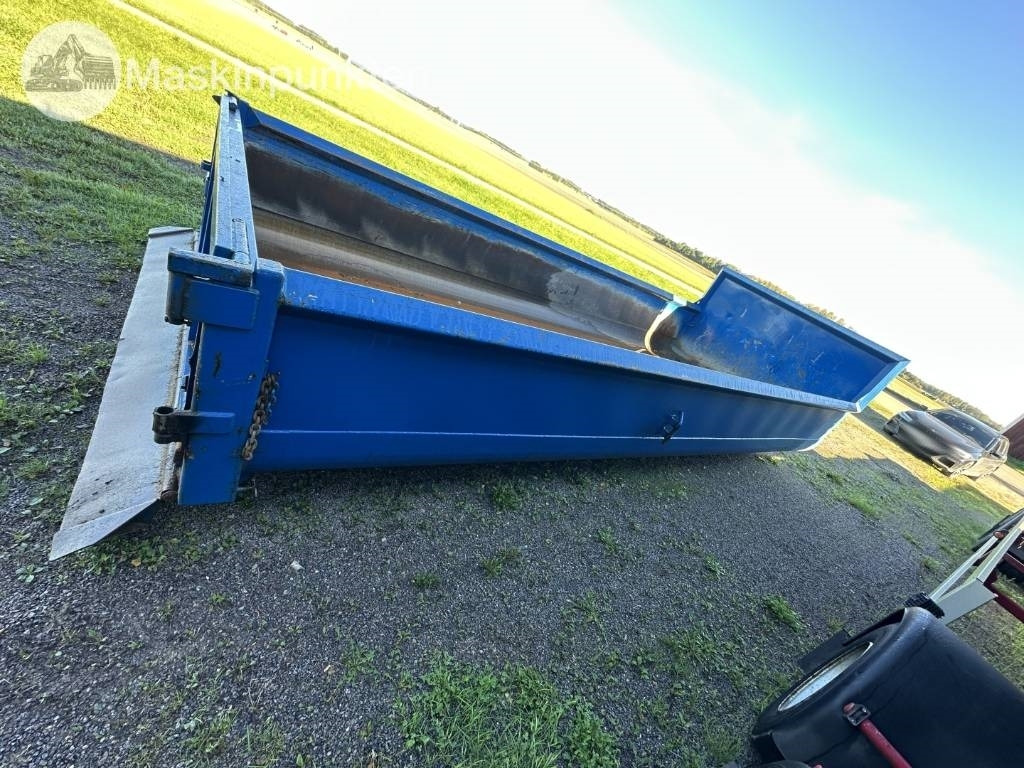 CMT OPT213 - Roll-off container: picture 4 CMT OPT213 - Roll-off container: picture 4