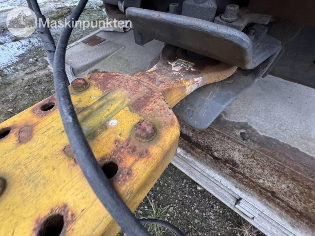 Ekeri L4 - Closed box trailer: picture 5 Ekeri L4 - Closed box trailer: picture 5