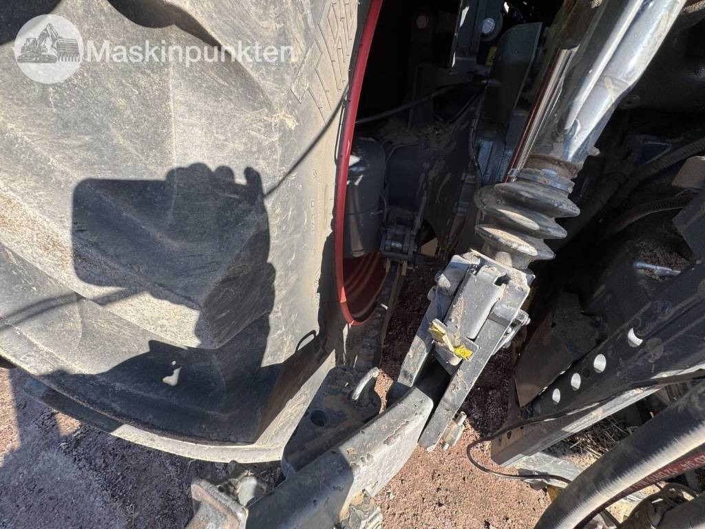 Farm tractor Fendt 724 Vario: picture 13