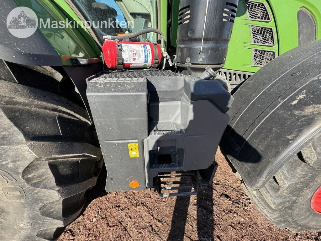 Farm tractor Fendt 724 Vario: picture 20