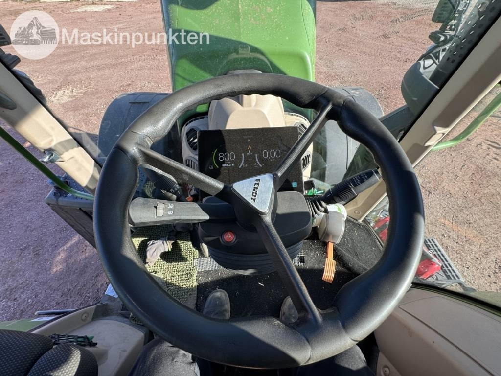 Farm tractor Fendt 724 Vario: picture 37