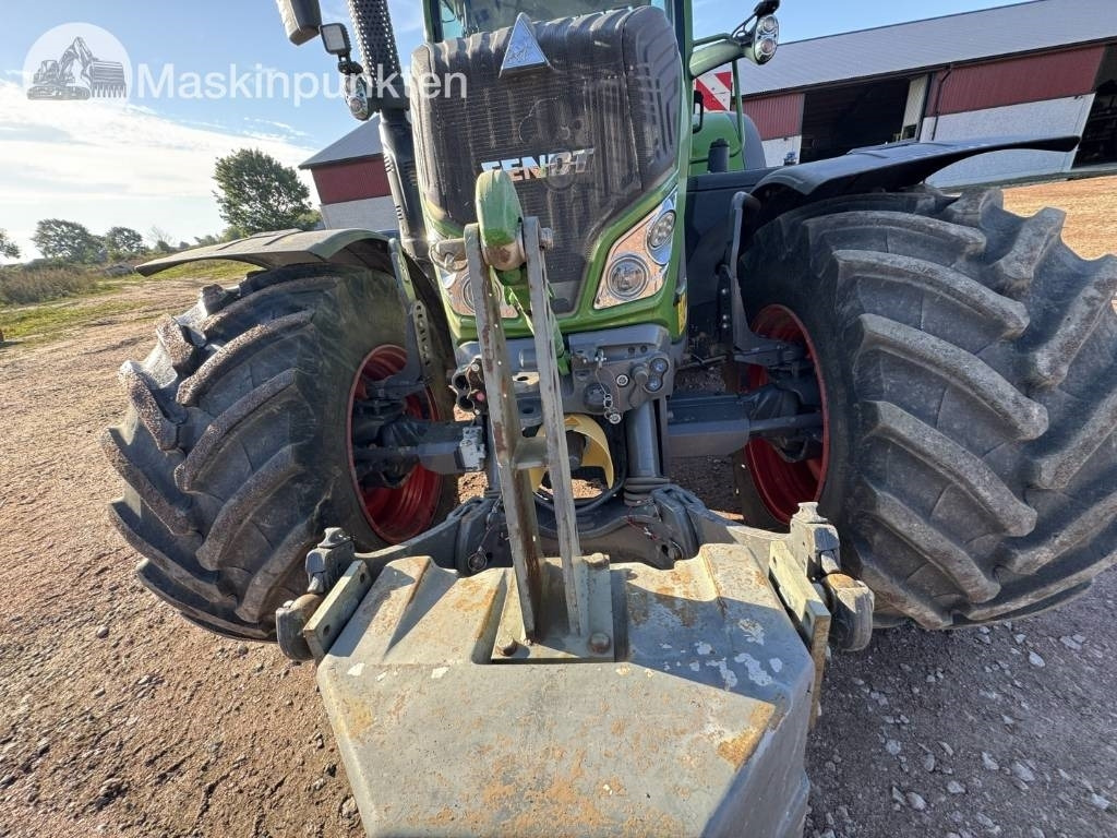 Farm tractor Fendt 724 Vario: picture 22