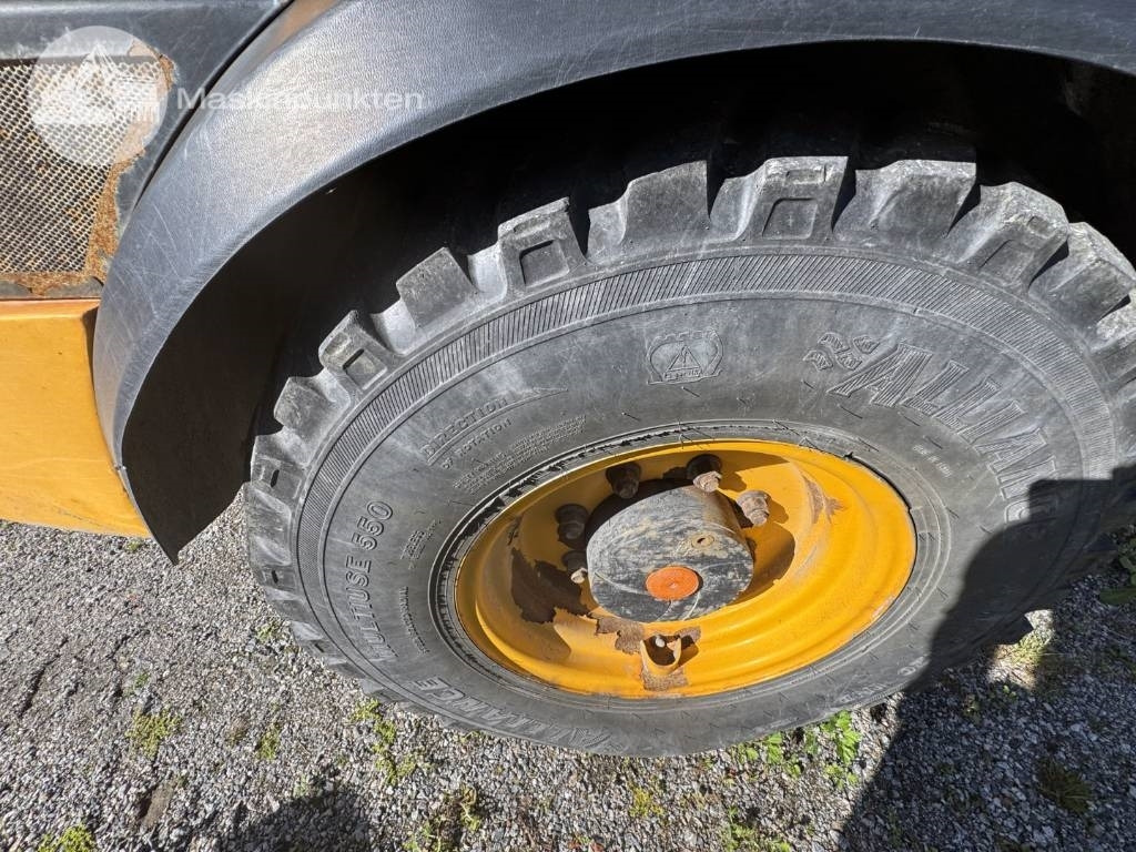 Wheel loader JCB 413 K: picture 24