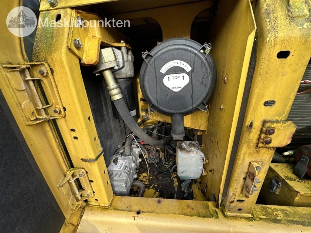 Crawler excavator Komatsu PC 210 LC-8: picture 16 Crawler excavator Komatsu PC 210 LC-8: picture 16
