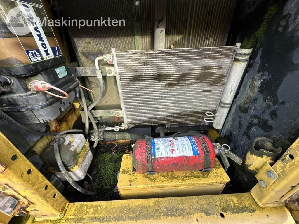 Crawler excavator Komatsu PC 210 LC-8: picture 15 Crawler excavator Komatsu PC 210 LC-8: picture 15