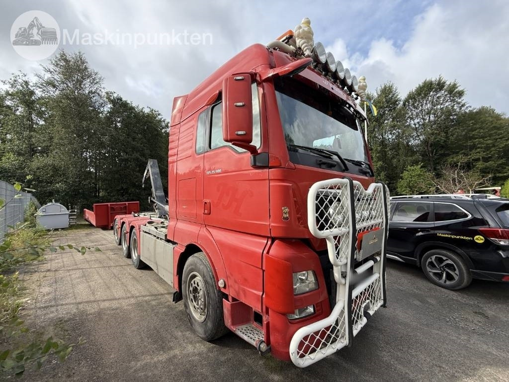 MAN TGX 35.500 EKIPAGE - Hook lift truck: picture 2 MAN TGX 35.500 EKIPAGE - Hook lift truck: picture 2