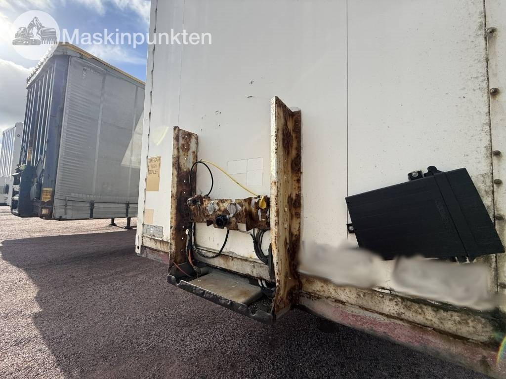 Closed box semi-trailer Schmitz SKO 24: picture 15 Closed box semi-trailer Schmitz SKO 24: picture 15