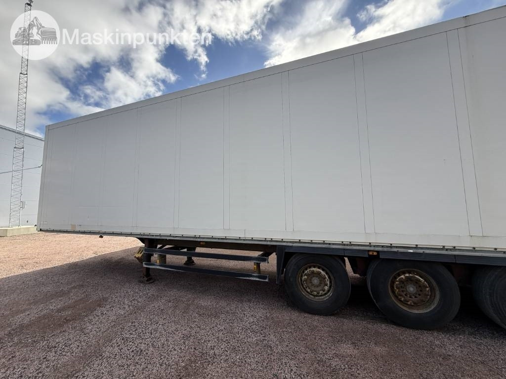 Closed box semi-trailer Schmitz SKO 24: picture 10 Closed box semi-trailer Schmitz SKO 24: picture 10