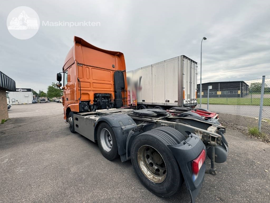 DAF XF 510 - Tractor truck: picture 2 DAF XF 510 - Tractor truck: picture 2
