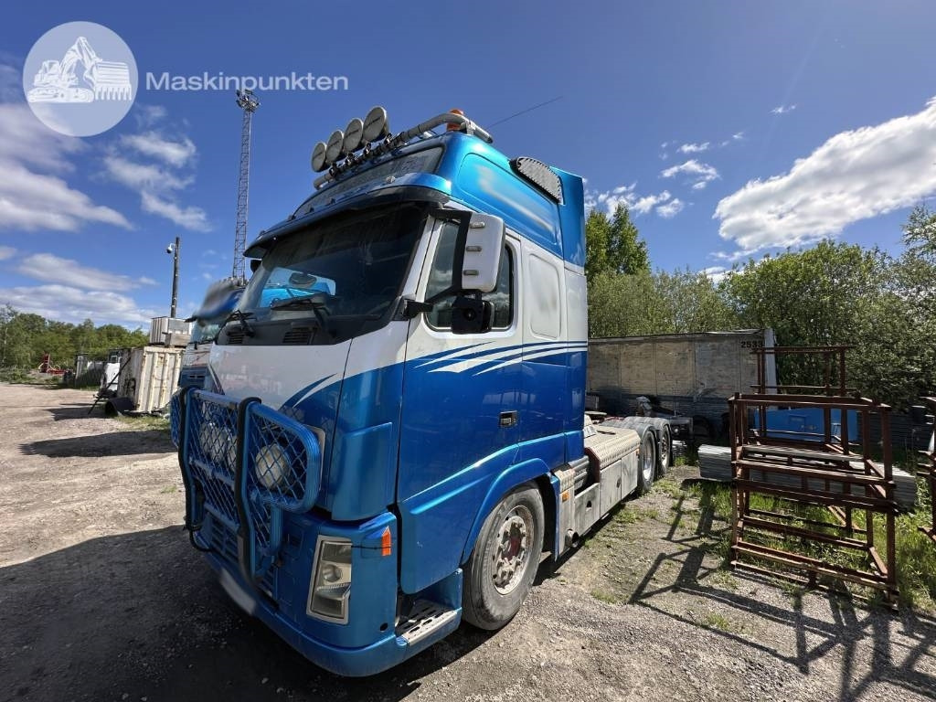 Volvo FH 12 460 - Tractor truck: picture 1 Volvo FH 12 460 - Tractor truck: picture 1