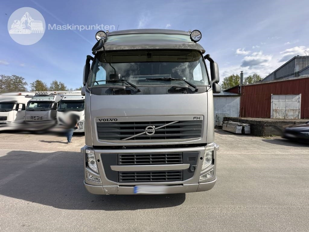 Volvo FH 440 Puscher - Tractor truck: picture 2 Volvo FH 440 Puscher - Tractor truck: picture 2