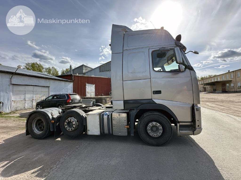 Volvo FH 440 Puscher - Tractor truck: picture 4 Volvo FH 440 Puscher - Tractor truck: picture 4