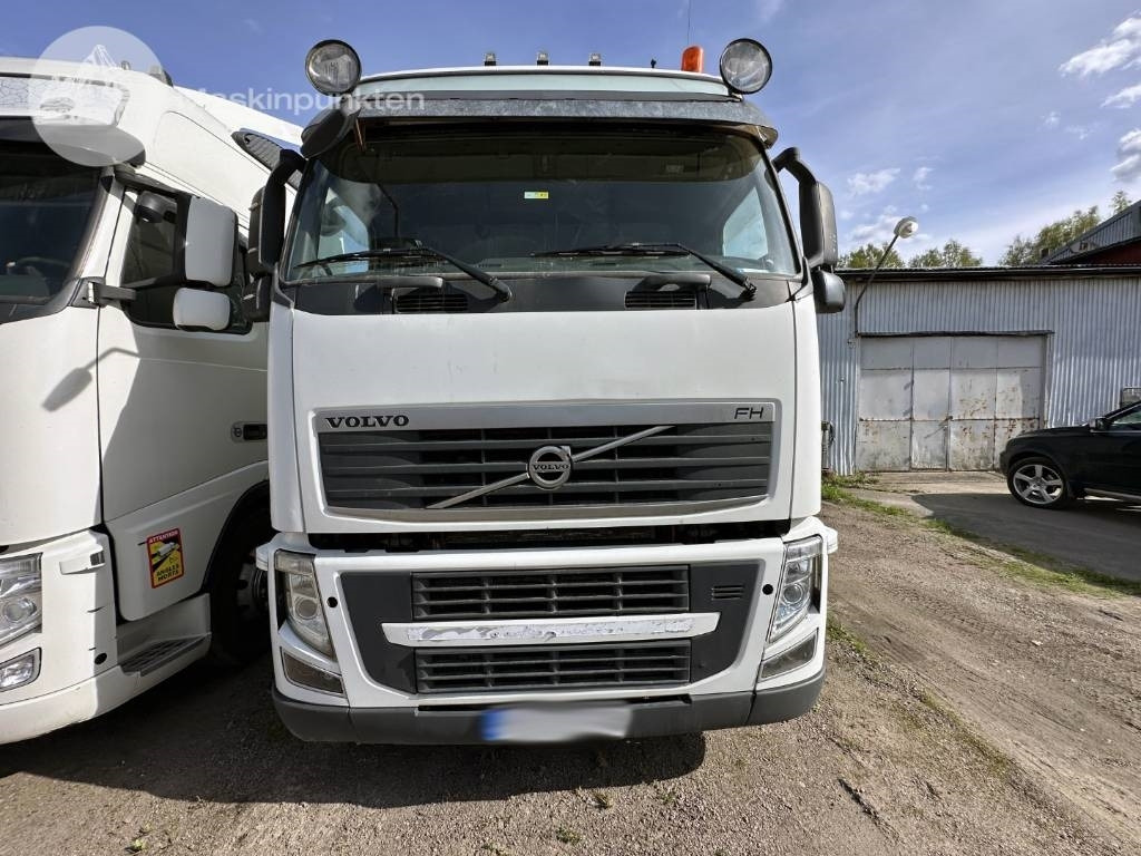 Volvo FH 440 Puscher - Tractor truck: picture 2 Volvo FH 440 Puscher - Tractor truck: picture 2