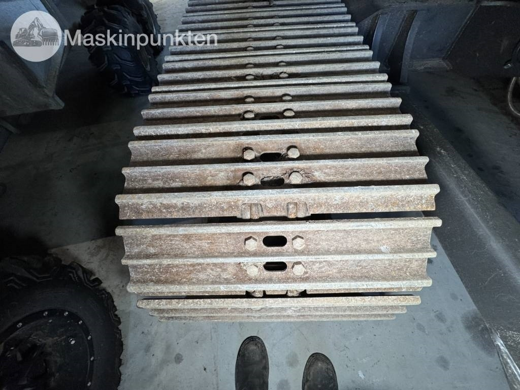 Mini excavator Volvo ECR 88 D: picture 18