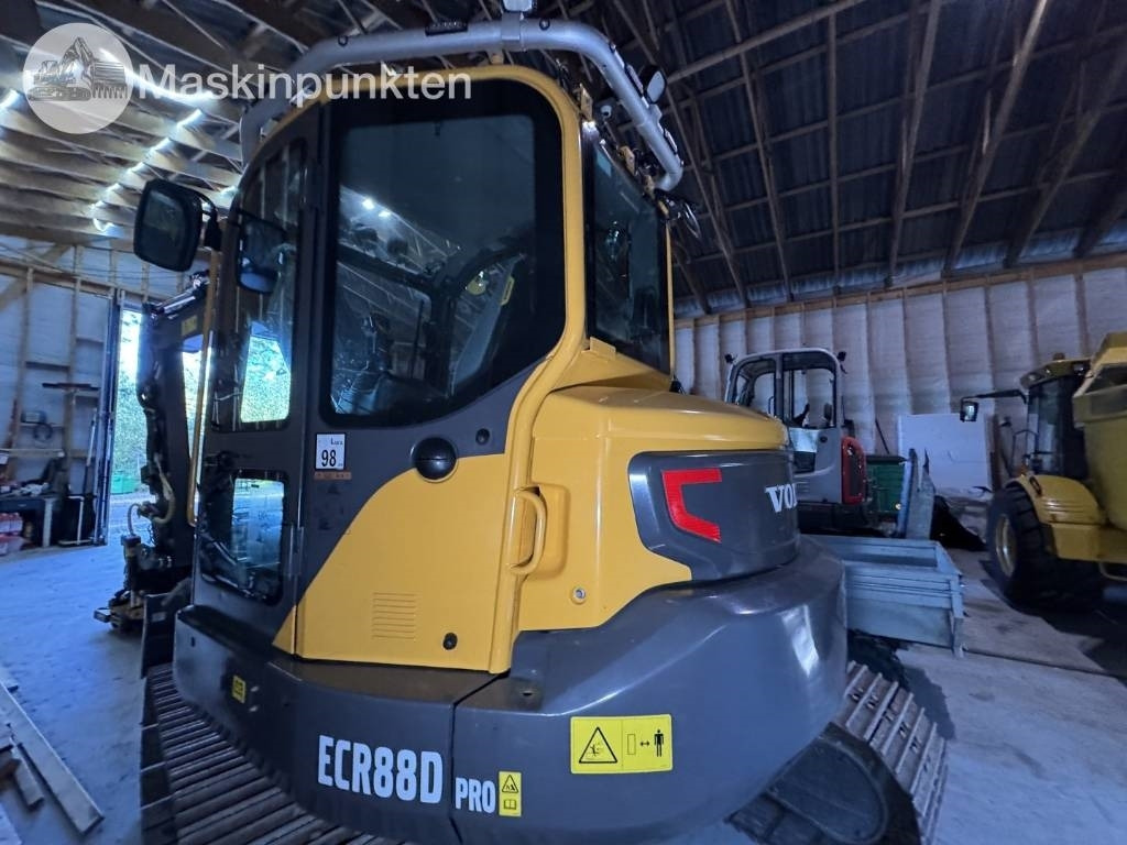 Mini excavator Volvo ECR 88 D: picture 42