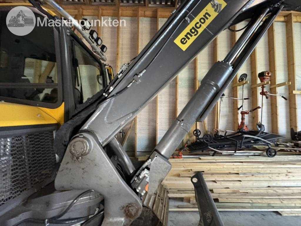 Mini excavator Volvo ECR 88 D: picture 23