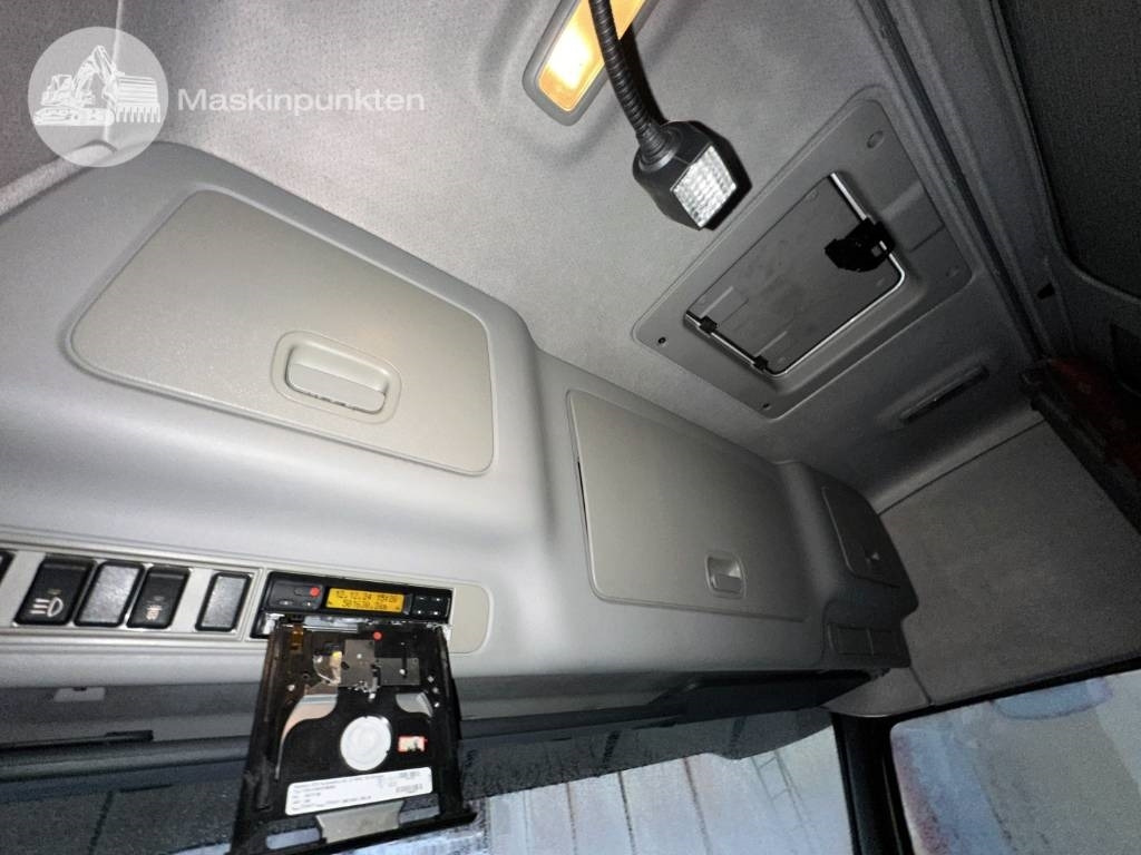 Tipper Volvo FH 12 500: picture 18