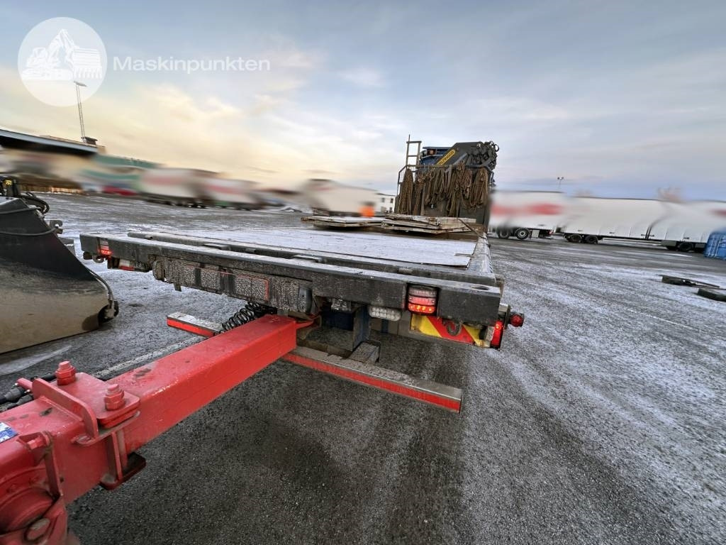 Crane truck Volvo FH 540: picture 7