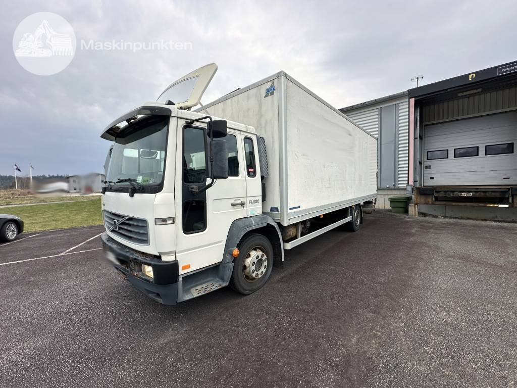 Volvo FL 612 - Box truck: picture 2 Volvo FL 612 - Box truck: picture 2
