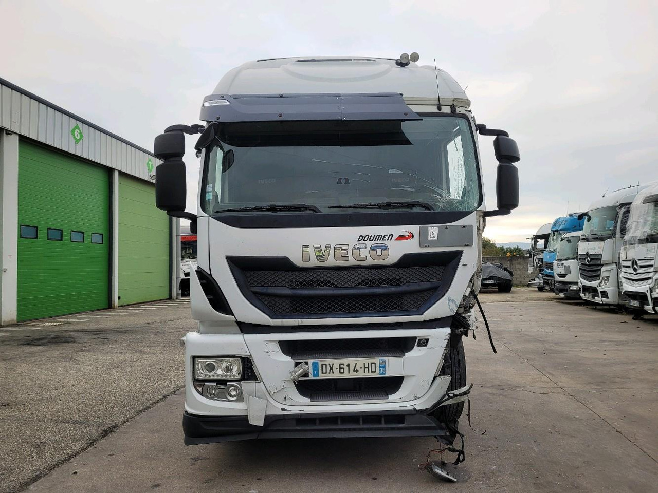 IVECO STRALIS 440S42 4X2 - Tractor truck: picture 2 IVECO STRALIS 440S42 4X2 - Tractor truck: picture 2