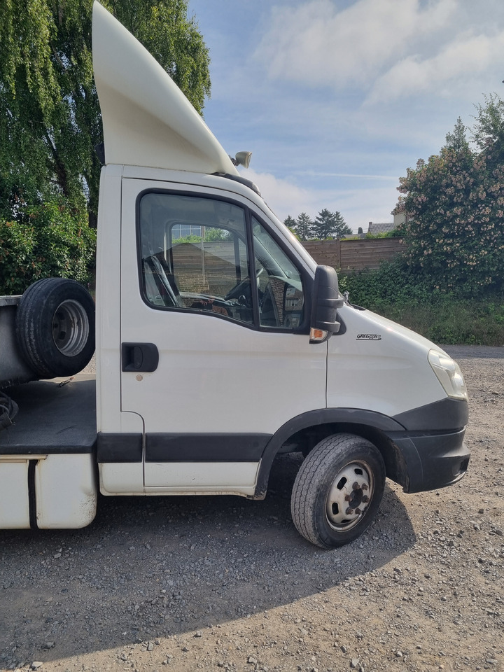 IVECO 40C35 - Tractor truck: picture 3 IVECO 40C35 - Tractor truck: picture 3