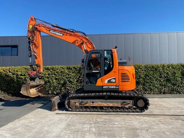 Doosan DX140 LCR-5 - Crawler excavator: picture 1 Doosan DX140 LCR-5 - Crawler excavator: picture 1