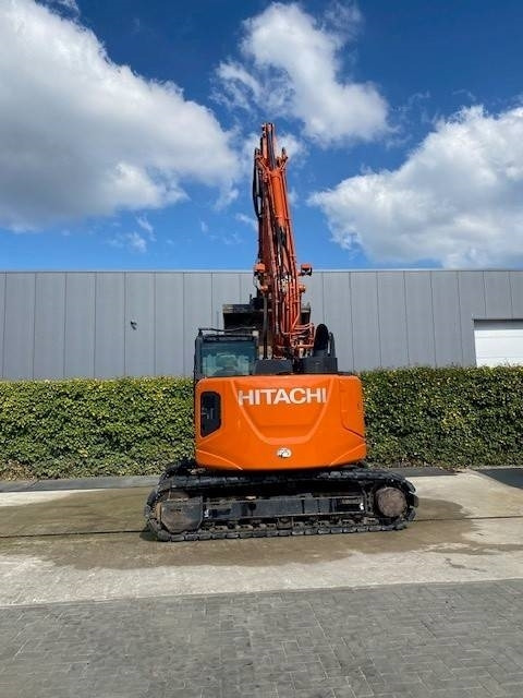 Hitachi 135US-6 - Crawler excavator: picture 3 Hitachi 135US-6 - Crawler excavator: picture 3
