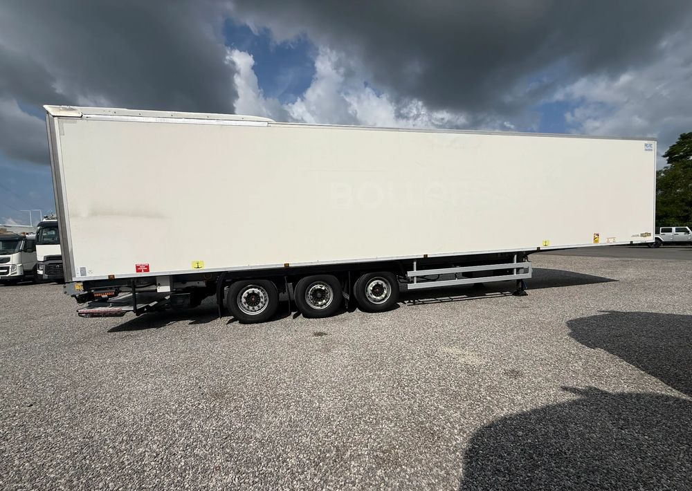 Chereau THERMO KING SLXe DIESEL/ELEKTRYK OSIE SAF - Refrigerator semi-trailer: picture 4 Chereau THERMO KING SLXe DIESEL/ELEKTRYK OSIE SAF - Refrigerator semi-trailer: picture 4