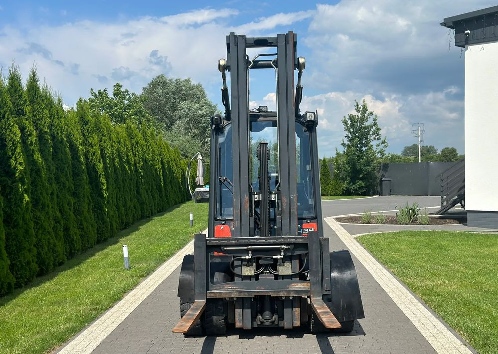 Linde H35T-01 - Forklift: picture 2 Linde H35T-01 - Forklift: picture 2