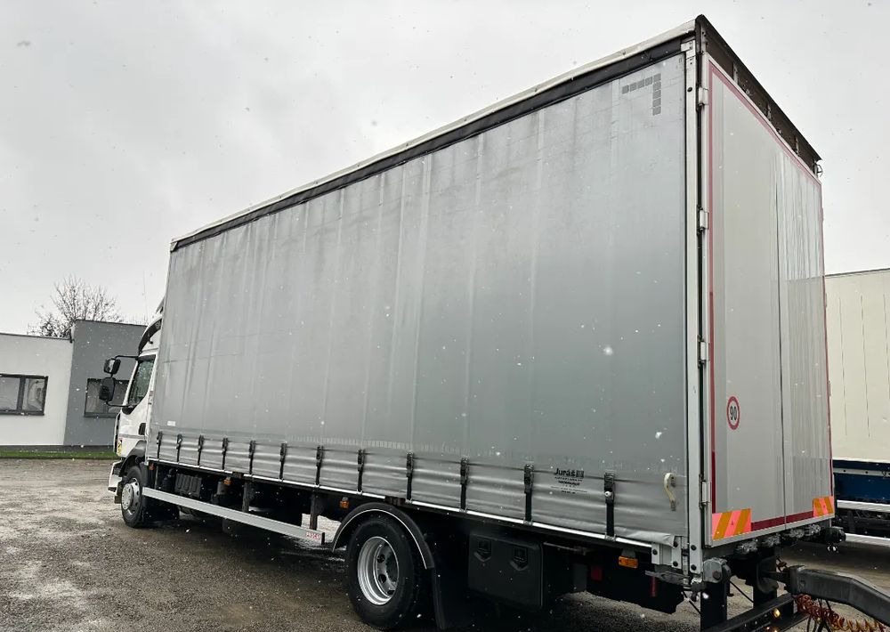 Renault D14 TAMDEM 101 m3 MANUAL KLIMATYZACJA POSTOJOWA - Curtain side truck: picture 5 Renault D14 TAMDEM 101 m3 MANUAL KLIMATYZACJA POSTOJOWA - Curtain side truck: picture 5