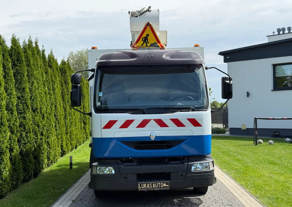 Renault MIDLUM 180 DCI 18 M WINDA FRANCE ELEVATEUR - Truck with aerial platform: picture 3 Renault MIDLUM 180 DCI 18 M WINDA FRANCE ELEVATEUR - Truck with aerial platform: picture 3