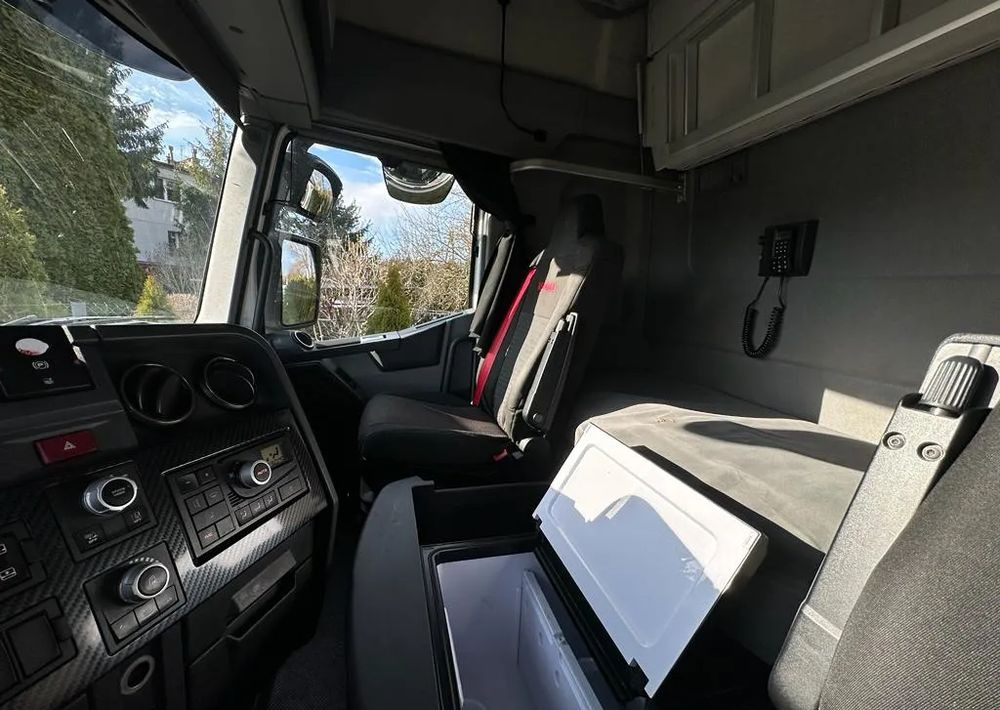 Renault T 520 HIGH - Tractor truck: picture 4 Renault T 520 HIGH - Tractor truck: picture 4