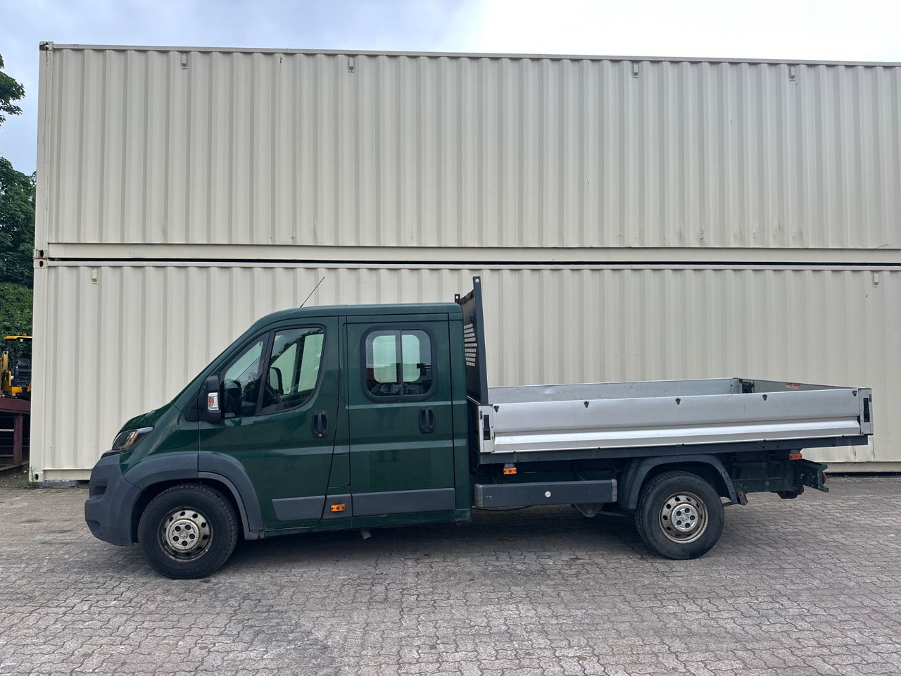 Peugeot Boxer / 1. Hand / Tüv 03/26 - Open body delivery van, Combi van: picture 2 Peugeot Boxer / 1. Hand / Tüv 03/26 - Open body delivery van, Combi van: picture 2