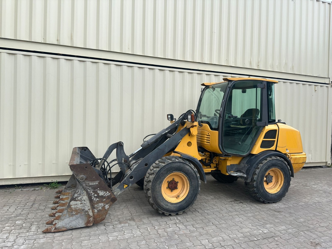 Volvo L25F / 2014 BJ / Klappschaufel - Wheel loader: picture 2 Volvo L25F / 2014 BJ / Klappschaufel - Wheel loader: picture 2