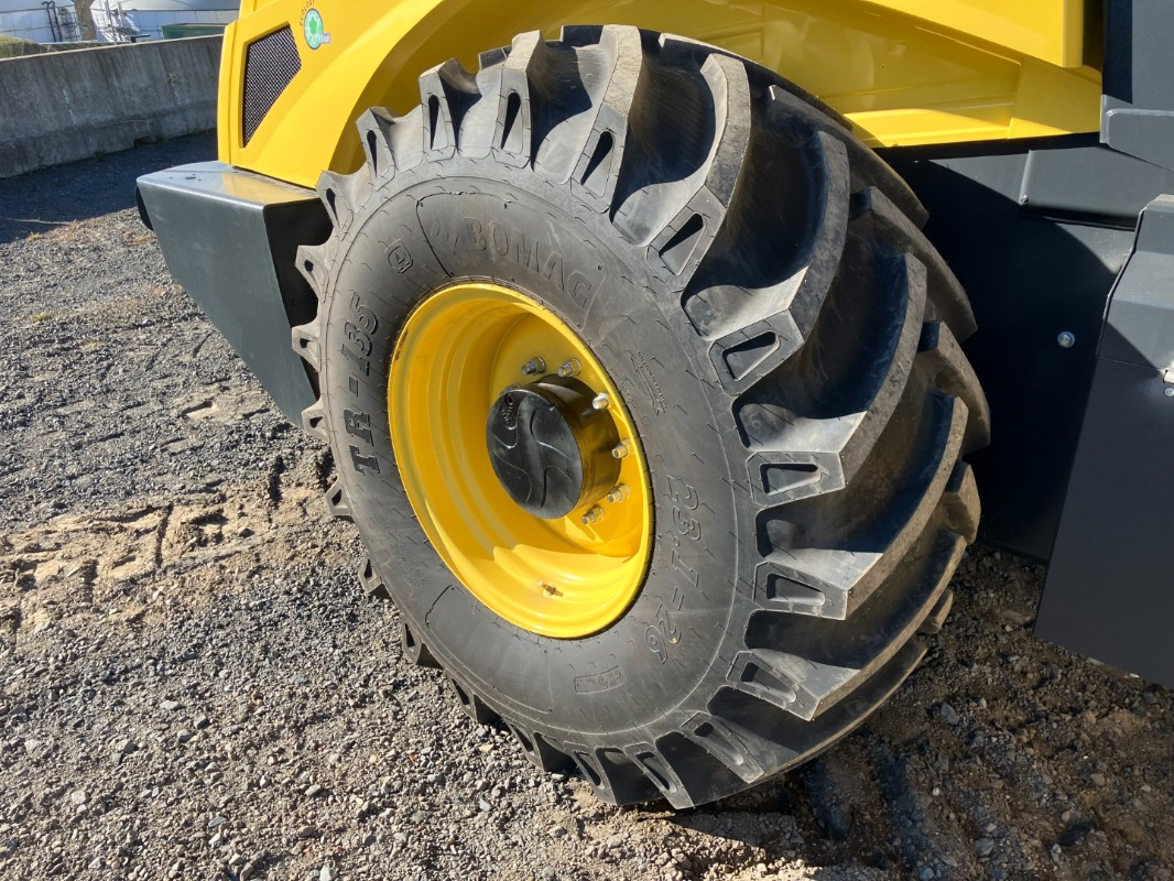 Compactor BOMAG DE BW 211 DH-5 Stage IV/TIER4f: picture 19