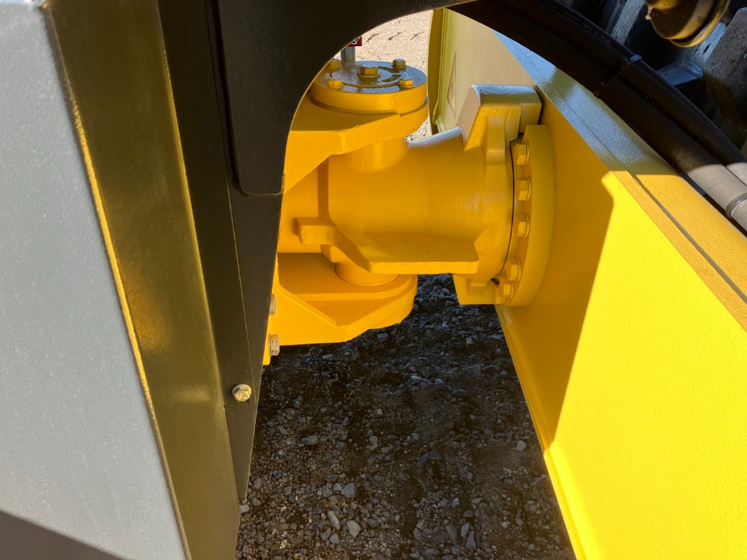Compactor BOMAG DE BW 211 DH-5 Stage IV/TIER4f: picture 14