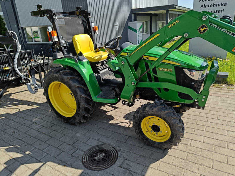 John Deere 3038E Vahva Jussi 400 - Farm tractor: picture 4 John Deere 3038E Vahva Jussi 400 - Farm tractor: picture 4