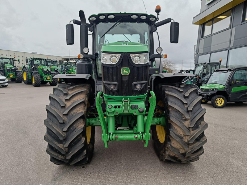 Farm tractor John Deere 6215R: picture 8