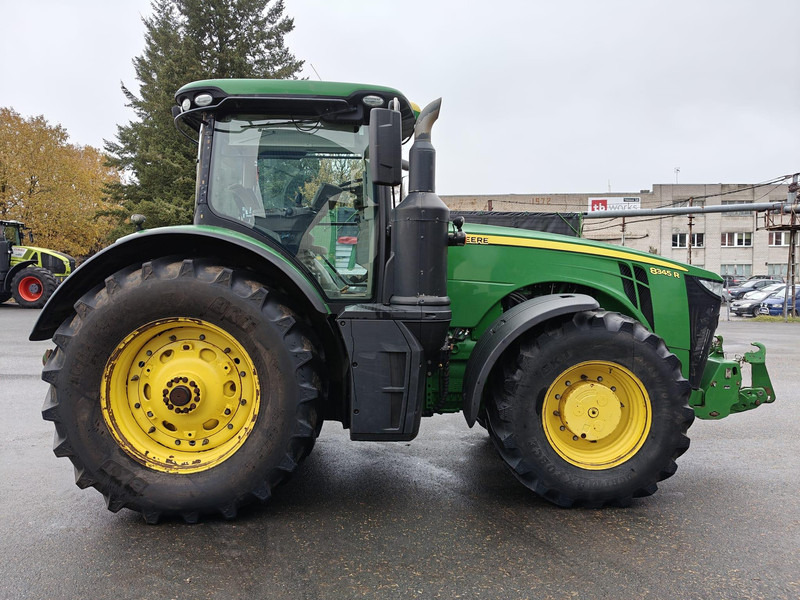 John Deere 8345R e23 - Farm tractor: picture 2 John Deere 8345R e23 - Farm tractor: picture 2