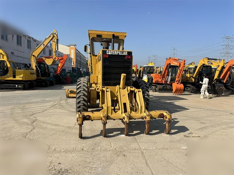 CATERPILLAR 140H - Grader: picture 3 CATERPILLAR 140H - Grader: picture 3