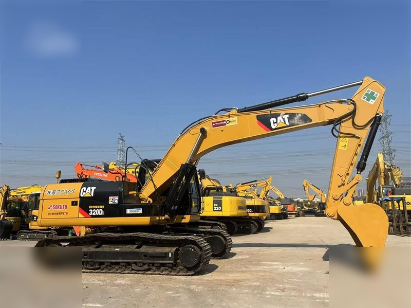CATERPILLAR 320DL - Crawler excavator: picture 4 CATERPILLAR 320DL - Crawler excavator: picture 4