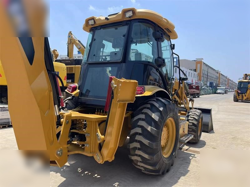 CATERPILLAR 420F - Backhoe loader: picture 4 CATERPILLAR 420F - Backhoe loader: picture 4