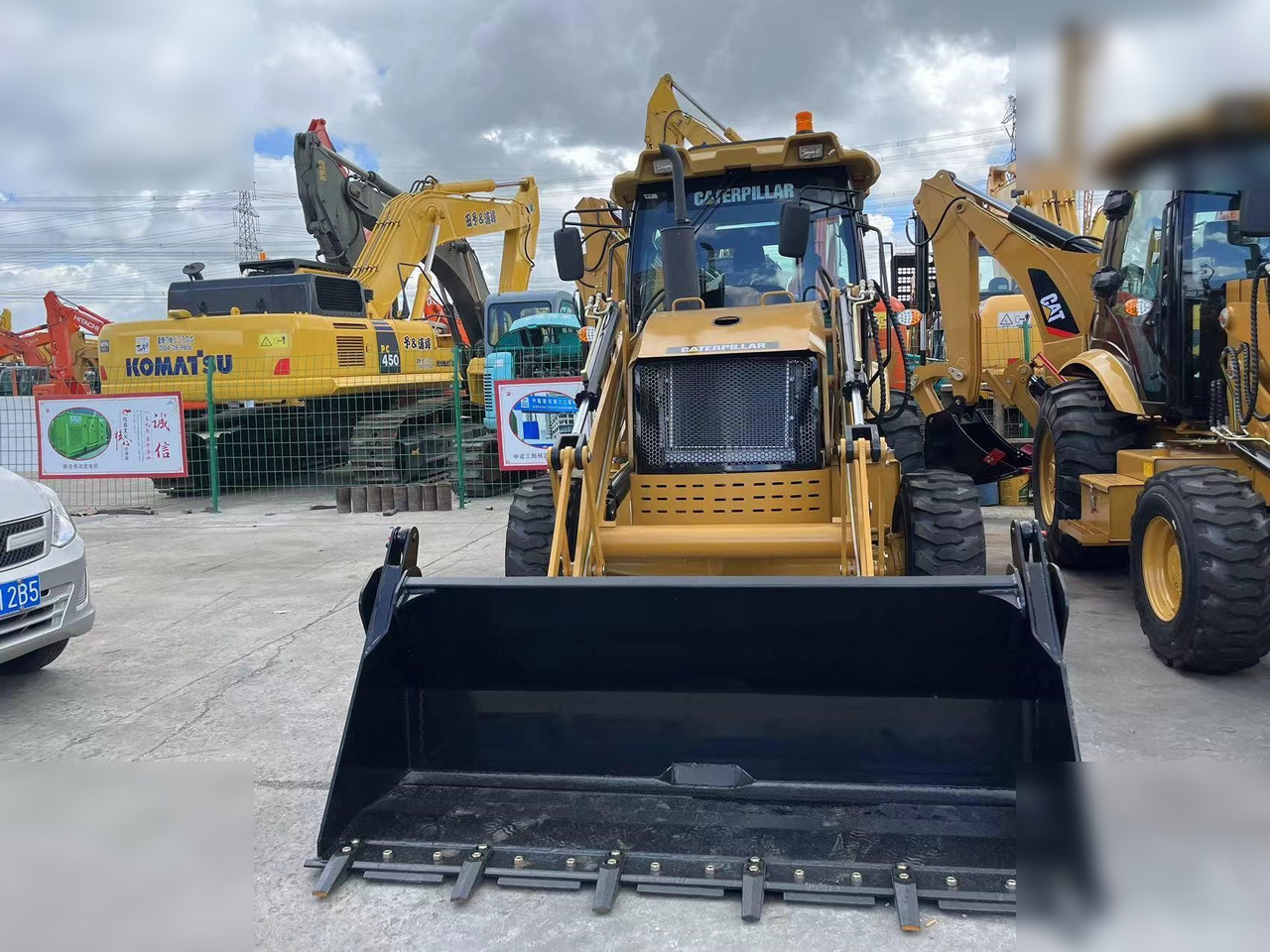 CATERPILLAR 430F2 - Backhoe loader: picture 4 CATERPILLAR 430F2 - Backhoe loader: picture 4