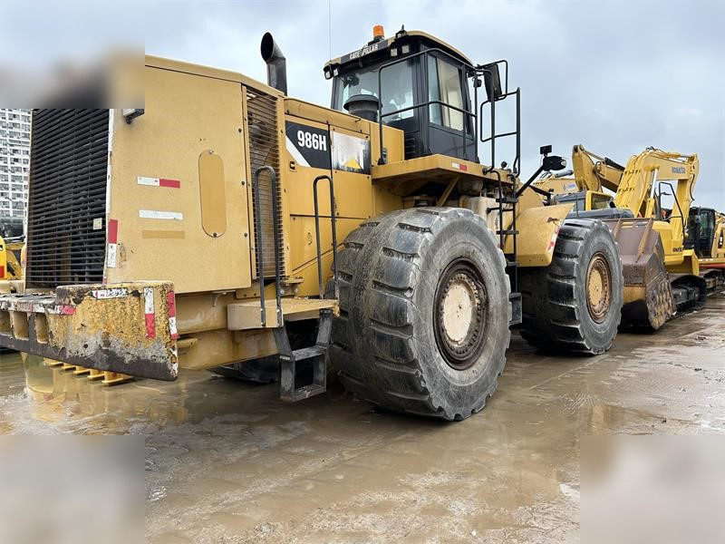 CATERPILLAR 986H - Wheel loader: picture 2 CATERPILLAR 986H - Wheel loader: picture 2