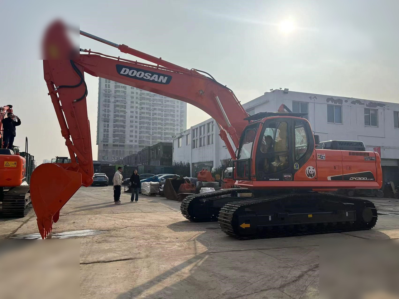 DOOSAN DX300 LC-9C - Crawler excavator: picture 2 DOOSAN DX300 LC-9C - Crawler excavator: picture 2