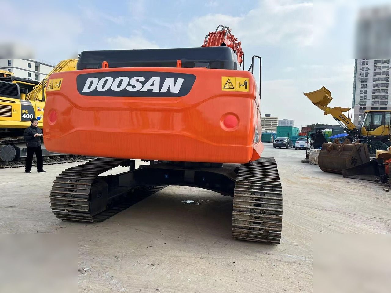 DOOSAN DX300 LC-9C - Crawler excavator: picture 4 DOOSAN DX300 LC-9C - Crawler excavator: picture 4